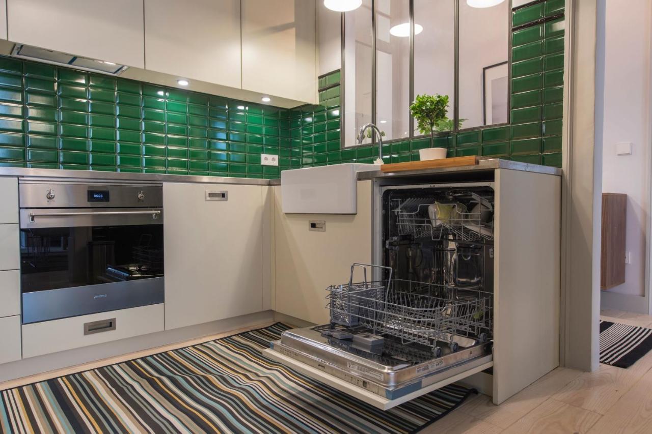 Lovelystay - 3 Bedroom Downtown Wonderwall Lissabon Exterior foto