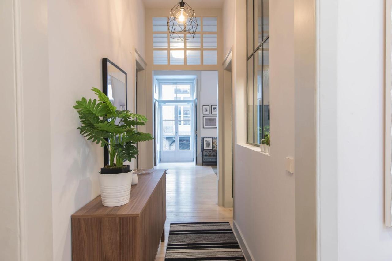 Lovelystay - 3 Bedroom Downtown Wonderwall Lissabon Exterior foto