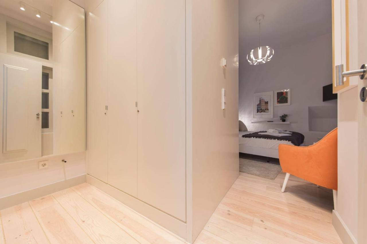 Lovelystay - 3 Bedroom Downtown Wonderwall Lissabon Exterior foto